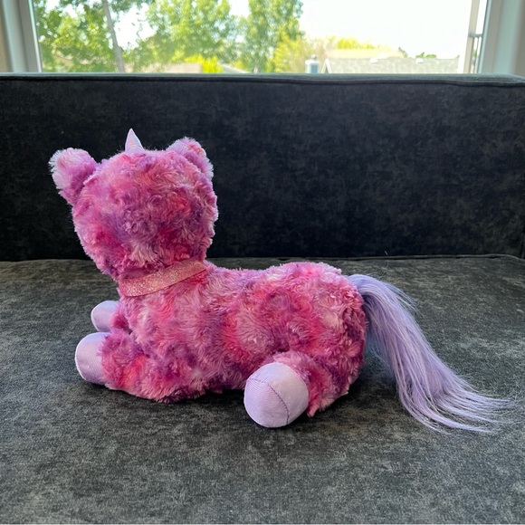 Llamacorn Surprise - Picture 3 of 9